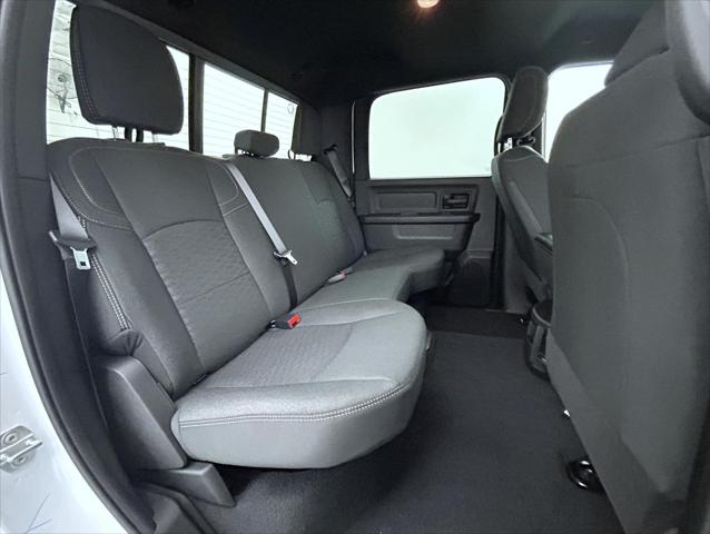 2026 Ram 2500 Black Express Crew Cab 4x4 6'4" Box