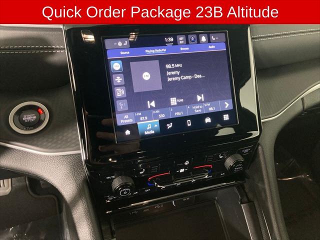 2025 Jeep Grand Cherokee GRAND CHEROKEE L ALTITUDE 4X4