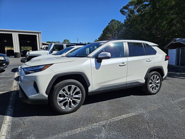 2022 Toyota RAV4 XLE Premium