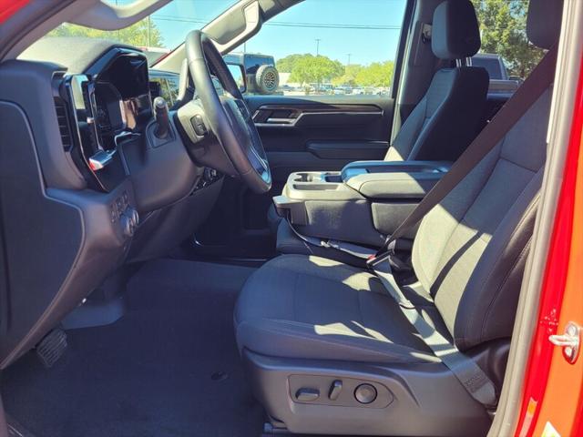 2024 Chevrolet Silverado 1500 4WD Crew Cab Short Bed LT with 2FL 2024 Chevrolet Silverado 1500 4WD Crew Cab Short Bed LT with 2FL