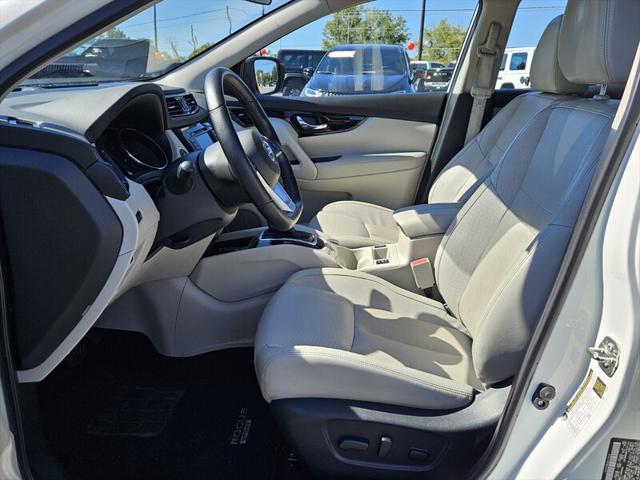2022 Nissan Rogue Sport SL AWD Xtronic CVT