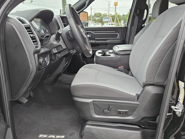 2024 RAM 2500 Big Horn Crew Cab 4x4 64 Box