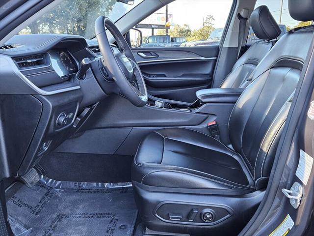 2023 Jeep Grand Cherokee Limited 4x2