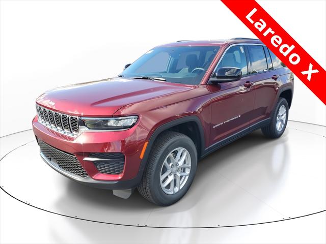 2025 Jeep Grand Cherokee GRAND CHEROKEE LAREDO X 4X4