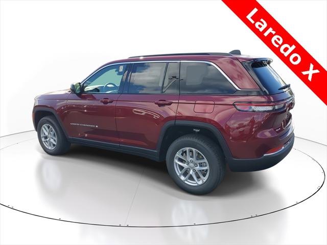 2025 Jeep Grand Cherokee GRAND CHEROKEE LAREDO X 4X4