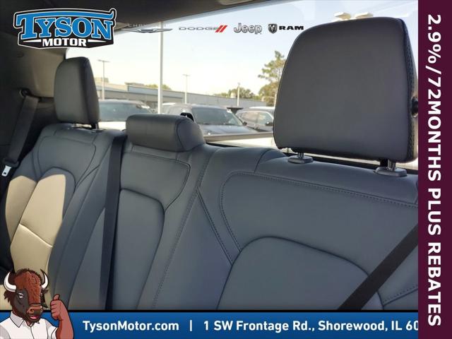 2026 Ram 1500 Tradesman Crew Cab 4x4 5'7" Box