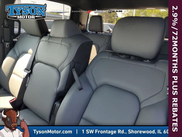 2026 Ram 1500 Tradesman Crew Cab 4x4 5'7" Box