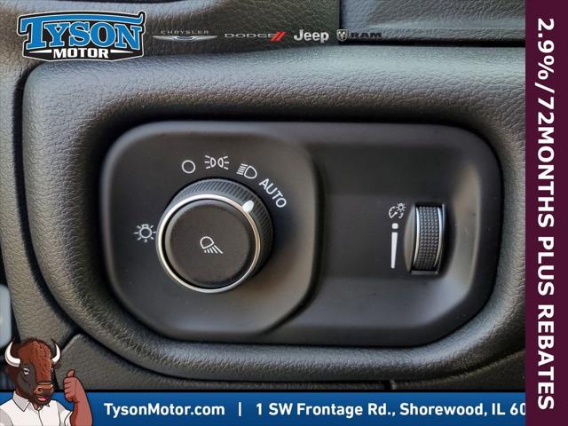 2026 Ram 1500 Tradesman Crew Cab 4x4 5'7" Box