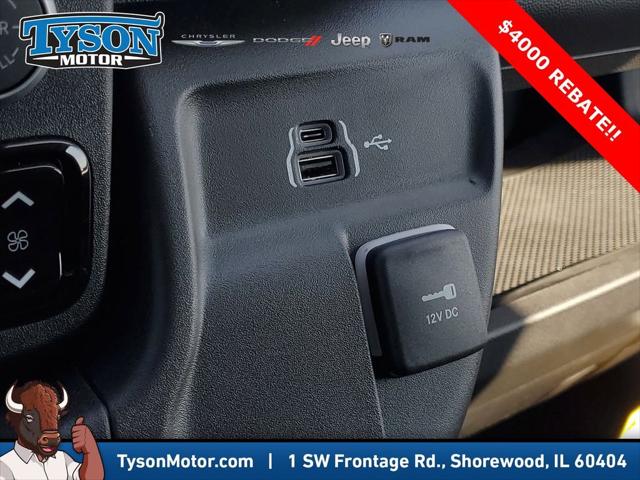 2026 Ram ProMaster Cargo Van Tradesman Low Roof 118" WB w/Pass Seat