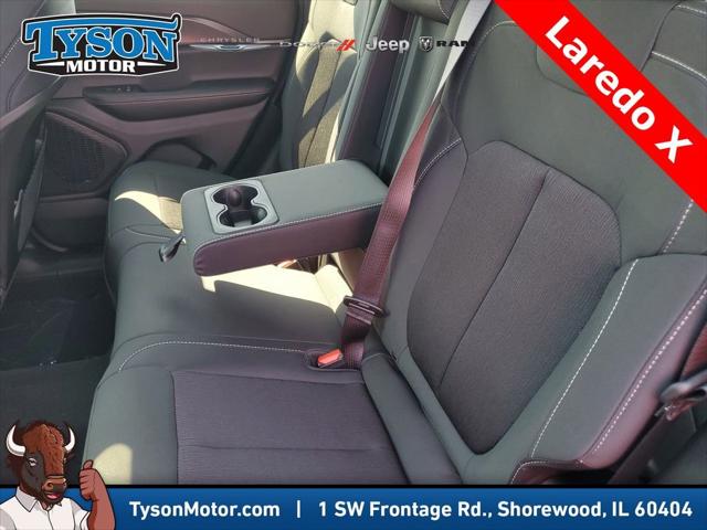 2025 Jeep Grand Cherokee Laredo X 4x4