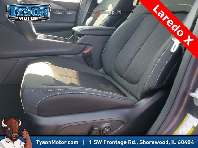 2025 Jeep Grand Cherokee Laredo X 4x4