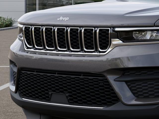 2025 Jeep Grand Cherokee Laredo X 4x4