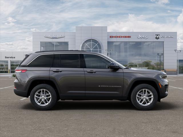 2025 Jeep Grand Cherokee Laredo X 4x4