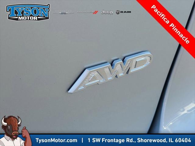 2026 Chrysler Pacifica Pinnacle AWD