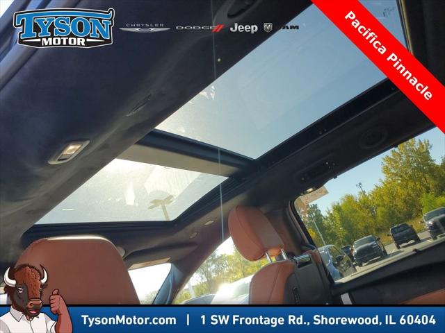 2026 Chrysler Pacifica Pinnacle AWD