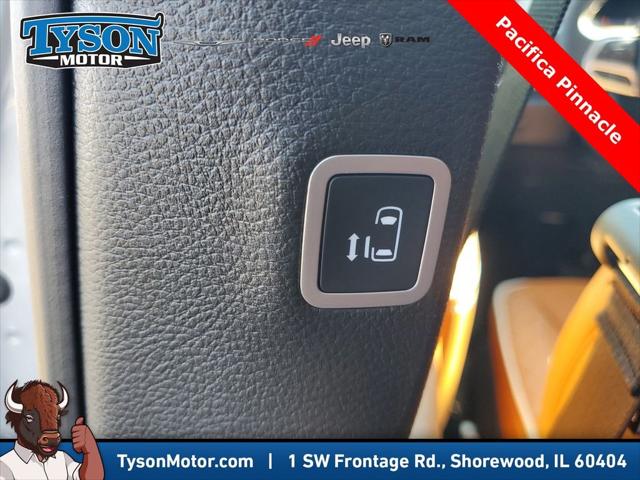 2026 Chrysler Pacifica Pinnacle AWD