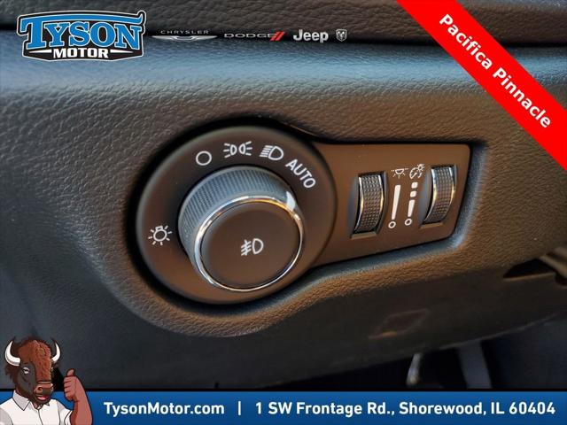 2026 Chrysler Pacifica Pinnacle AWD