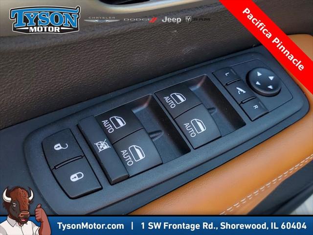 2026 Chrysler Pacifica Pinnacle AWD