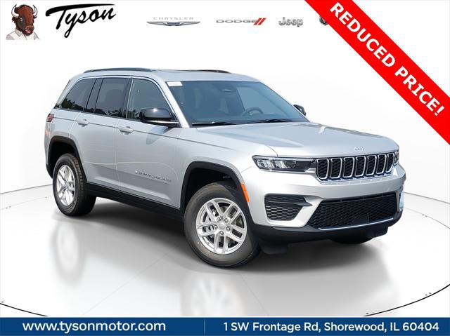 2025 Jeep Grand Cherokee GRAND CHEROKEE LAREDO X 4X4