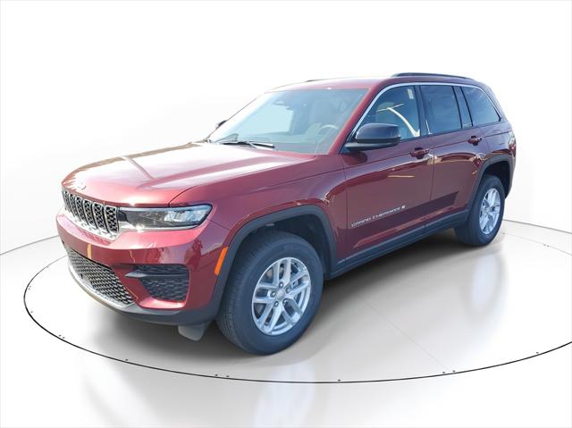 2025 Jeep Grand Cherokee GRAND CHEROKEE LAREDO X 4X4