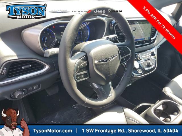2026 Chrysler Voyager LX