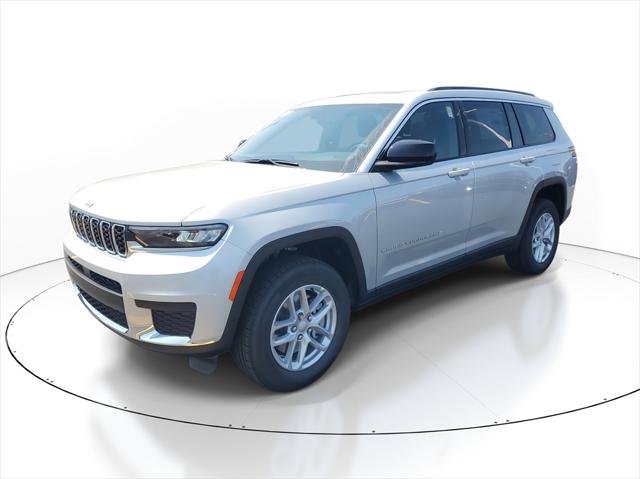 2025 Jeep Grand Cherokee GRAND CHEROKEE L LAREDO X 4X4
