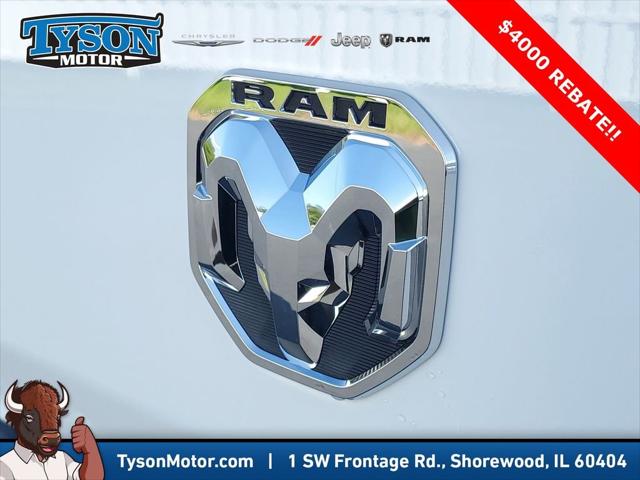 2026 Ram ProMaster Cargo Van Tradesman Low Roof 118" WB w/Pass Seat