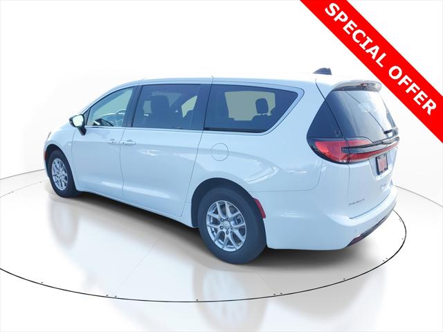 2025 Chrysler Pacifica PACIFICA SELECT 2025 Chrysler Pacifica PACIFICA SELECT