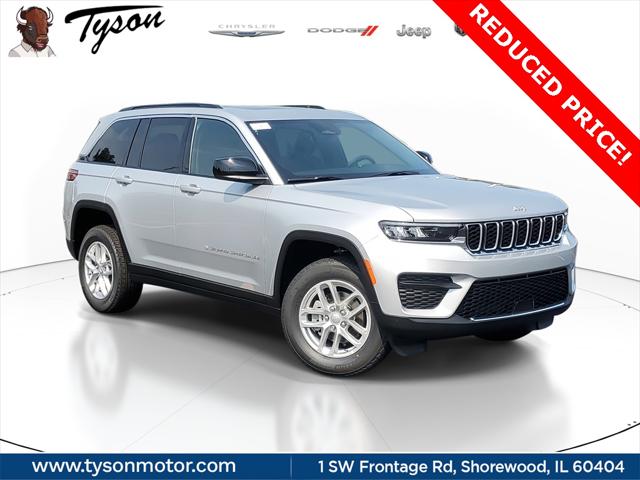 2025 Jeep Grand Cherokee GRAND CHEROKEE LAREDO X 4X4