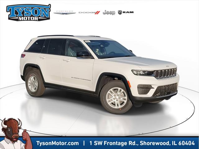 2025 Jeep Grand Cherokee GRAND CHEROKEE LAREDO 4X4