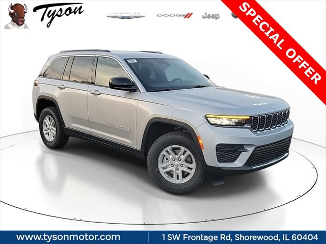 2025 Jeep Grand Cherokee GRAND CHEROKEE LAREDO 4X4