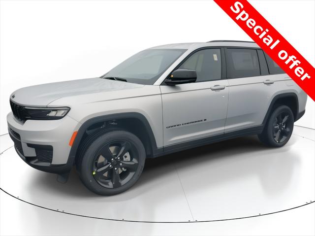 2025 Jeep Grand Cherokee GRAND CHEROKEE L ALTITUDE X 4X4