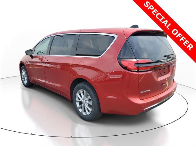 2025 Chrysler Pacifica PACIFICA SELECT AWD
