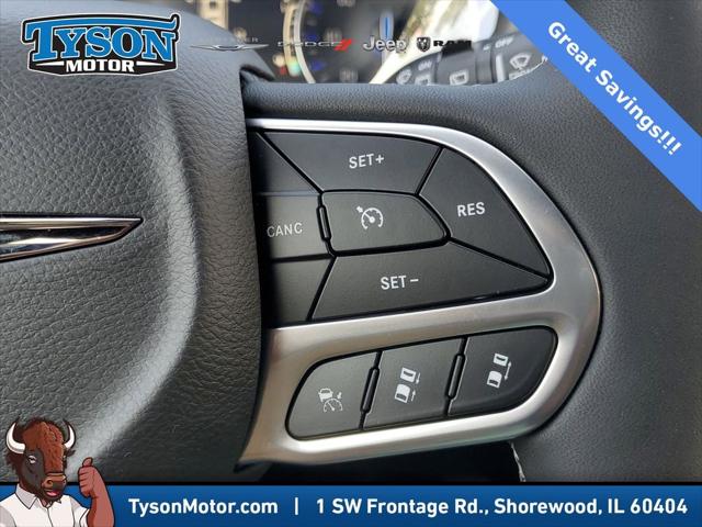 2026 Chrysler Pacifica Select AWD