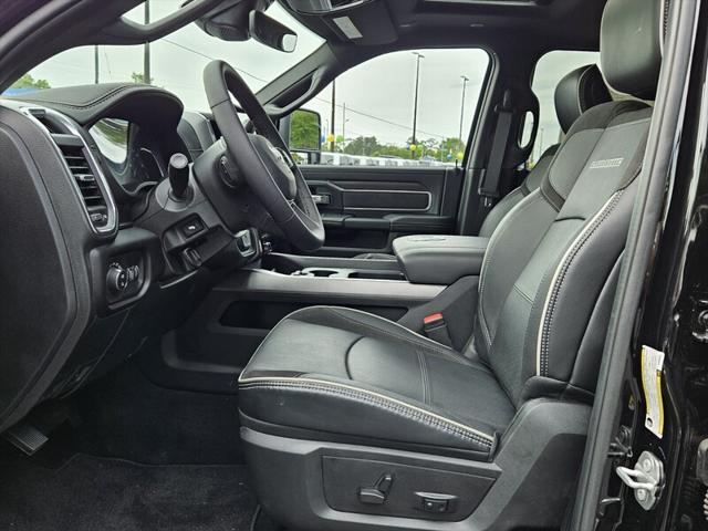 2025 RAM Ram 3500 RAM 3500 LARAMIE CREW CAB 4X4 64 BOX 2025 RAM Ram 3500 RAM 3500 LARAMIE CREW CAB 4X4 64 BOX