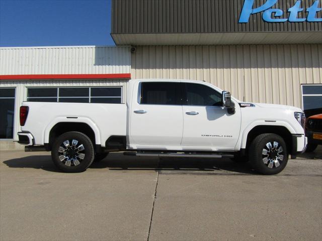 2025 GMC Sierra 2500HD 4WD Crew Cab Standard Bed Denali