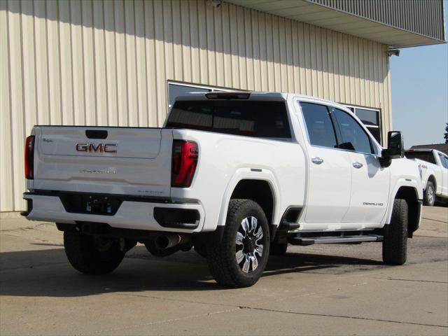2025 GMC Sierra 2500HD 4WD Crew Cab Standard Bed Denali
