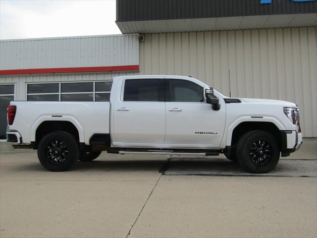 2024 GMC Sierra 3500HD 4WD Crew Cab Standard Bed Denali 2024 GMC Sierra 3500HD 4WD Crew Cab Standard Bed Denali