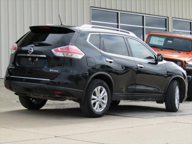 2016 Nissan Rogue SV 2016 Nissan Rogue SV