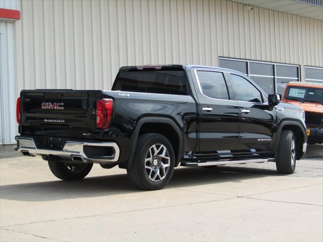 2022 GMC Sierra 1500 4WD Crew Cab Short Box SLT 2022 GMC Sierra 1500 4WD Crew Cab Short Box SLT