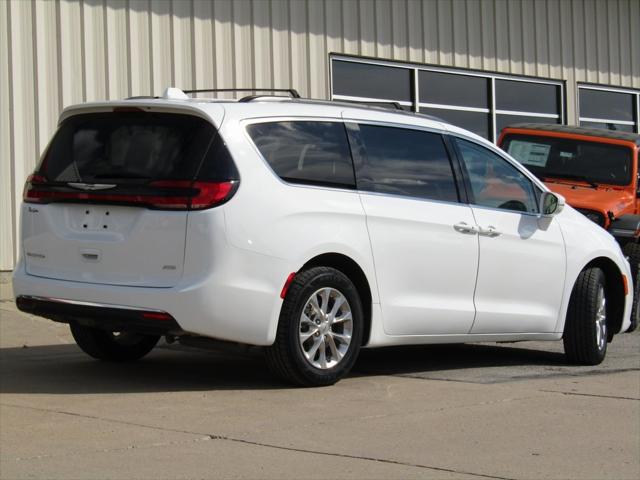 2022 Chrysler Pacifica Touring L AWD 2022 Chrysler Pacifica Touring L AWD