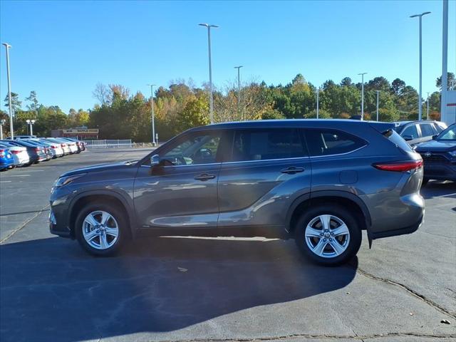 2022 Toyota Highlander Hybrid LE 2022 Toyota Highlander Hybrid LE