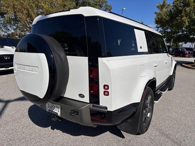 2023 Land Rover Defender 130 X-Dynamic SE 2023 Land Rover Defender 130 X-Dynamic SE