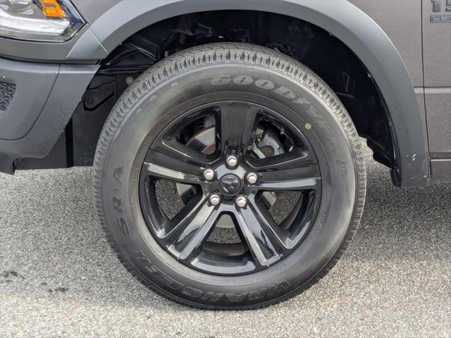 2024 RAM 1500 Classic Warlock Crew Cab 4x4 57 Box 2024 RAM 1500 Classic Warlock Crew Cab 4x4 57 Box