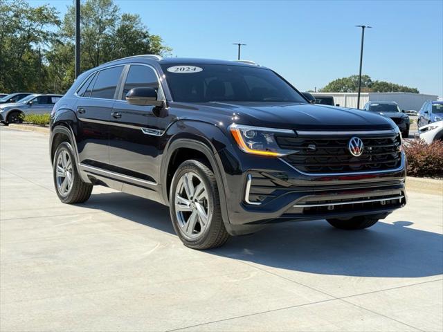 2024 Volkswagen Atlas Cross Sport 2.0T SEL R-Line 2024 Volkswagen Atlas Cross Sport 2.0T SEL R-Line
