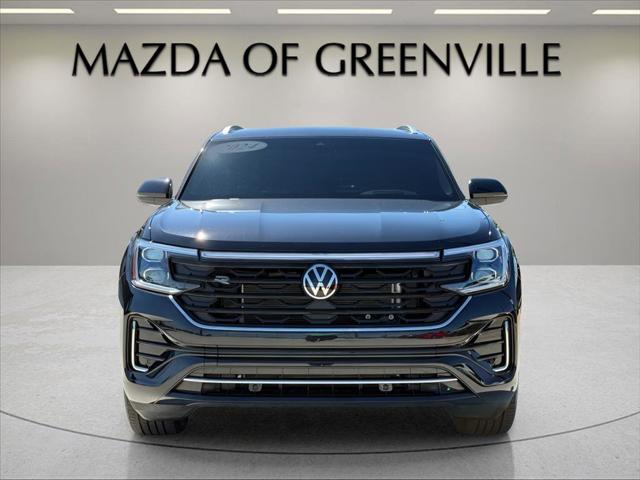 2024 Volkswagen Atlas Cross Sport 2.0T SEL R-Line