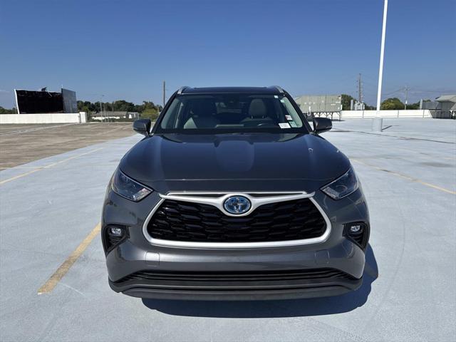 2023 Toyota Highlander Hybrid XLE