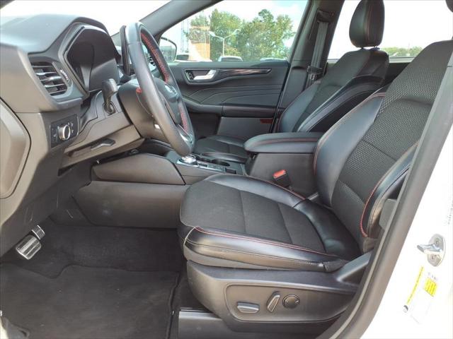 2024 Ford Escape ST-Line 2024 Ford Escape ST-Line