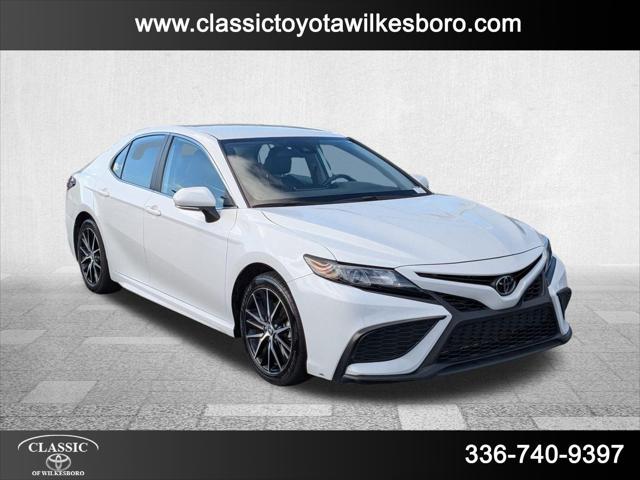 2023 Toyota Camry SE