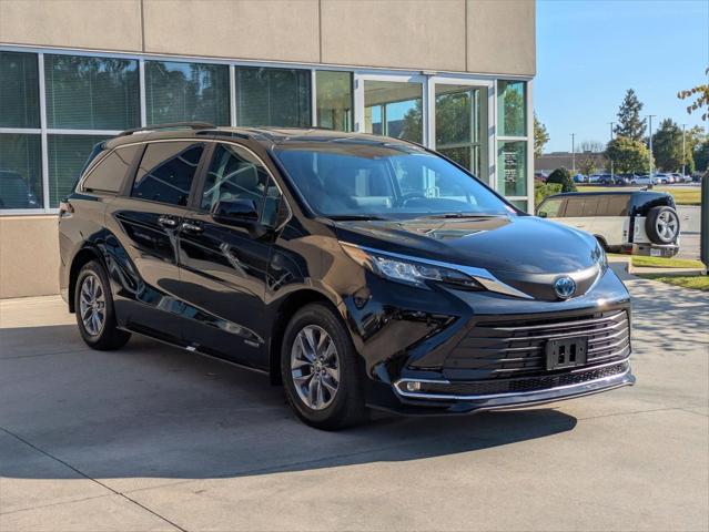 2021 Toyota Sienna XLE 2021 Toyota Sienna XLE